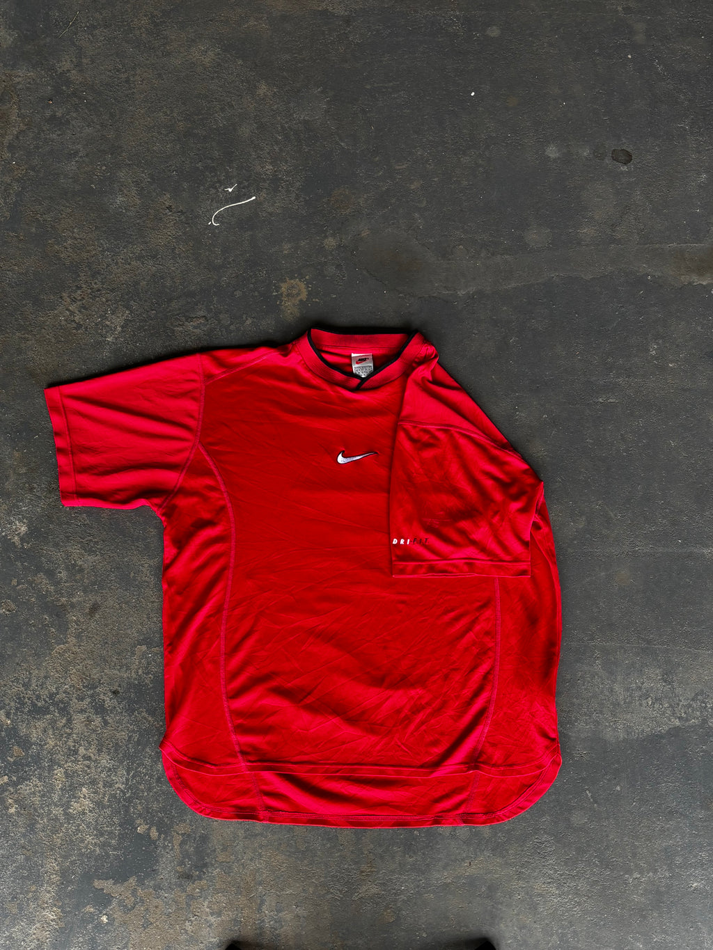 Vintage 90/00’s Red Nike Dri-Fit Tee