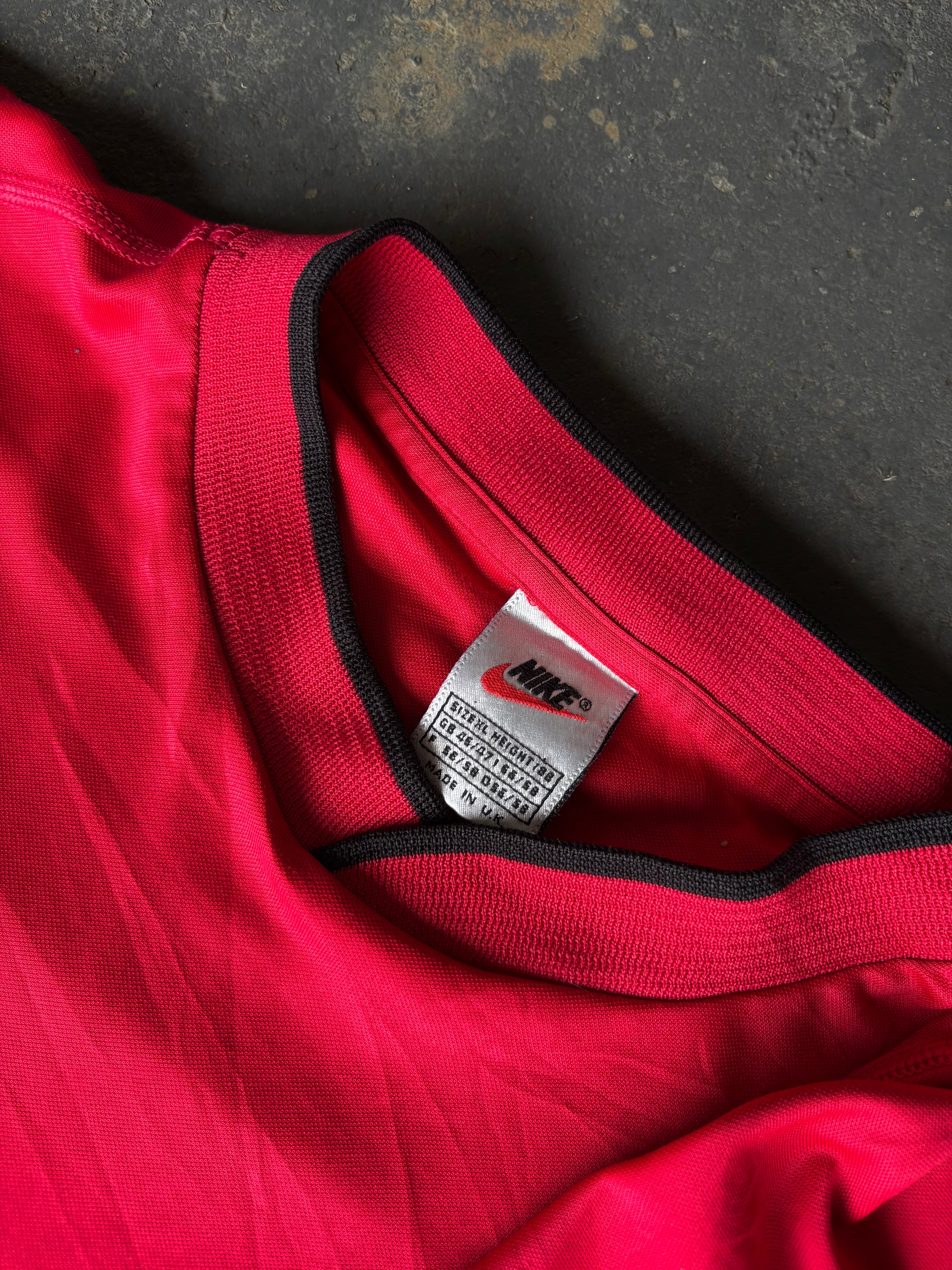 Vintage 90/00’s Red Nike Dri-Fit Tee