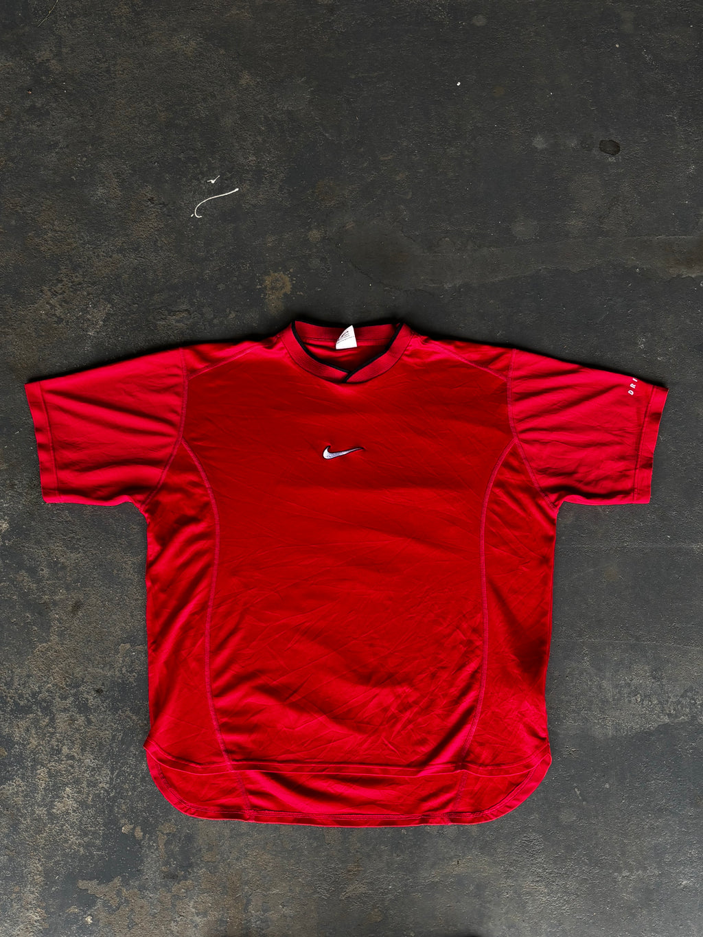 Vintage 90/00’s Red Nike Dri-Fit Tee